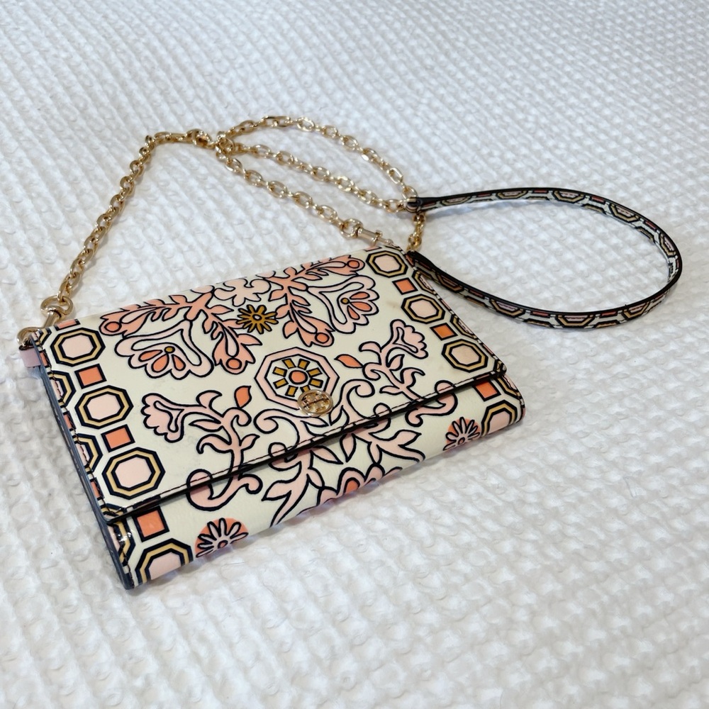Floral Cream and Pink Chain-Strap Crossbody Bag - Picture 3 of 12